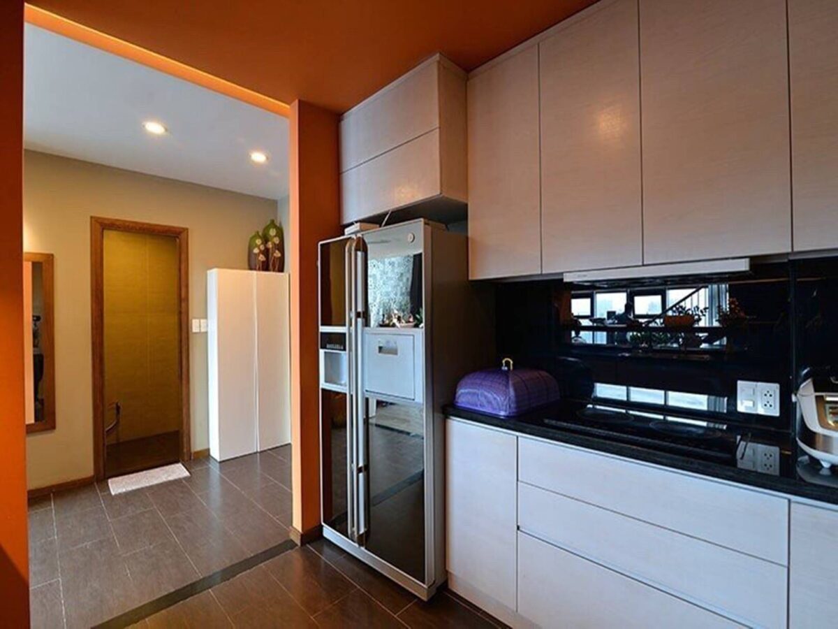 Elegant penthouse for rent in Ciputra Packexim 1 (16)