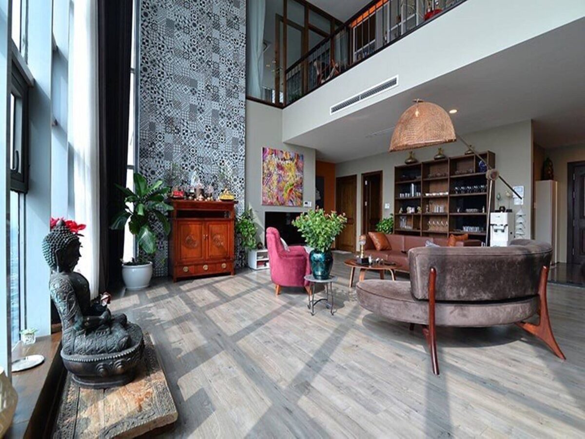 Elegant penthouse for rent in Ciputra Packexim 1 (2)