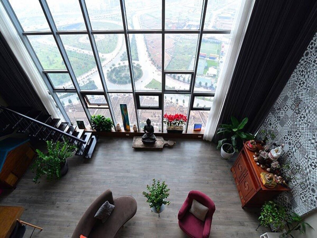 Elegant penthouse for rent in Ciputra Packexim 1 (28)