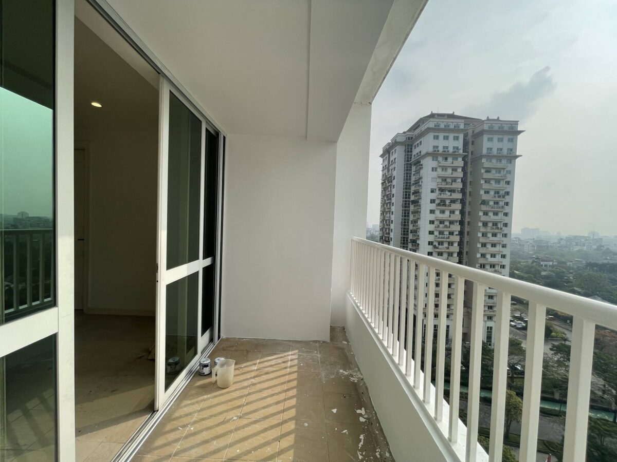 Newly renovated unfurnished apartment for rent in P1 Ciputra (18)