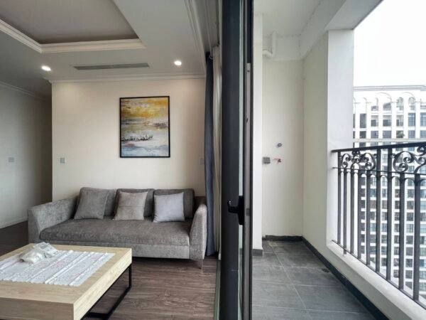 Nice partly furnished apartment to rent in Sunshine Riverside (2)