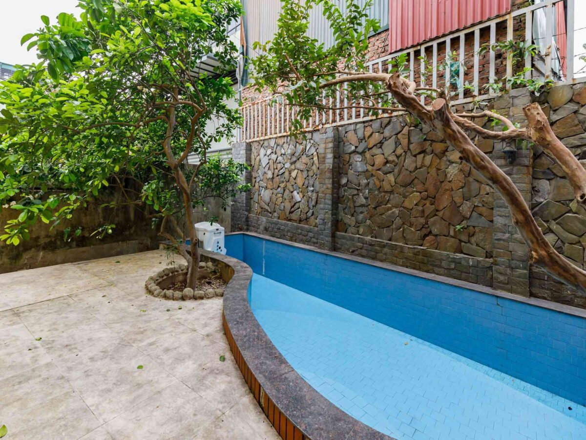 Stunningly beautiful pool villa in Tay Ho for rent at only 2000 USD (18)