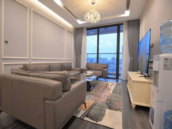 Vinhomes Metropolis Hanoi - Glamorous 3BRs + 1 apartment for rent (1)