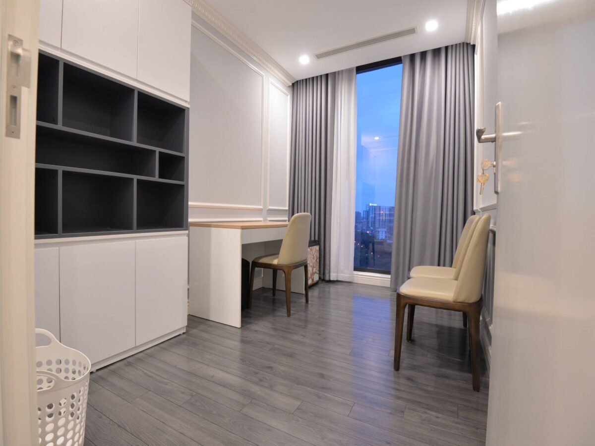 Vinhomes Metropolis Hanoi - Glamorous 3BRs + 1 apartment for rent (14)