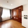 Exquisite 4-bedroom apartment in G2 G3 Ciputra for rent (16)