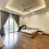 Fully furnished south-facing villa for rent in K3 Ciputra (14)