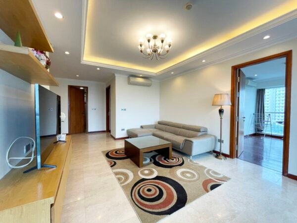 Big 154 sqm flat for rent in apartment L1 Ciputra (2)