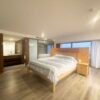 Modern 1-bedroom apartment to rent in Pentstudio (6)