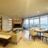 Awesome million-dollar view apartment in Watermark for rent (3)