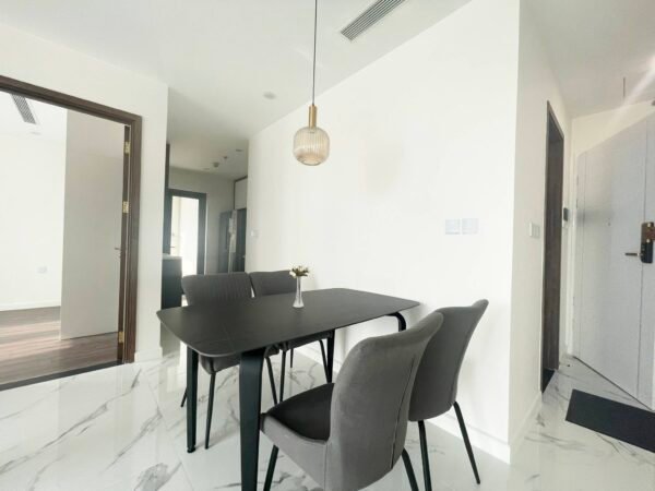 Brand new 2BRs apartment in Sunshine City for rent (2)