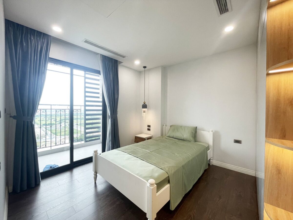 Brand new luxurious 3BRs apartment for rent in Tay Ho Residence (12)