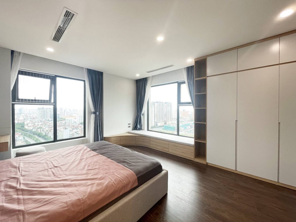 Brand new luxurious 3BRs apartment for rent in Tay Ho Residence (14)