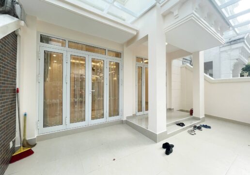 Modern villa for rent in T5 area - Ciputra Hanoi (1)