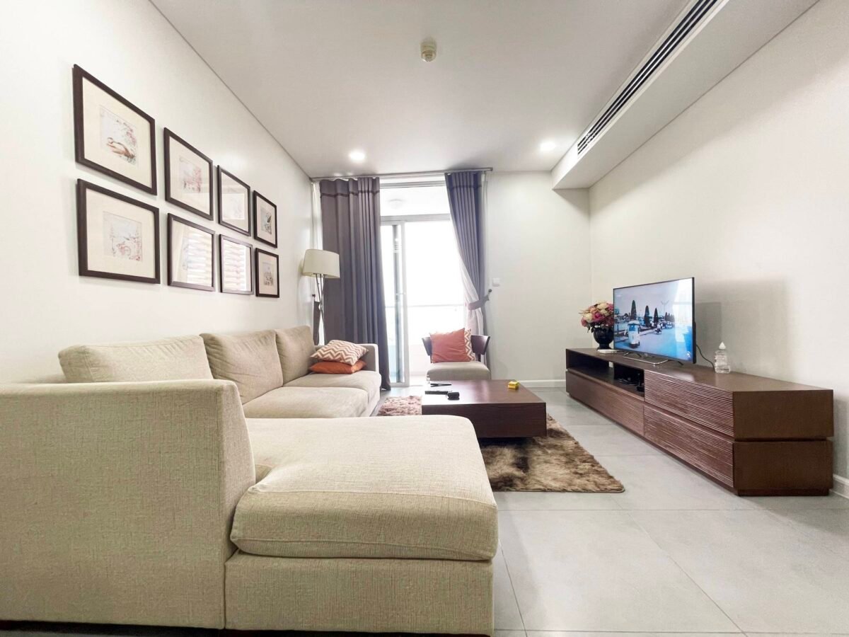 Luxurious 2BRs Watermark apartment for rent in Tay Ho area, Hanoi (2)