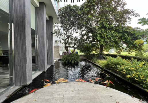 Unbelievably beautiful 5BRs villa in Q Ciputra for rent (1)