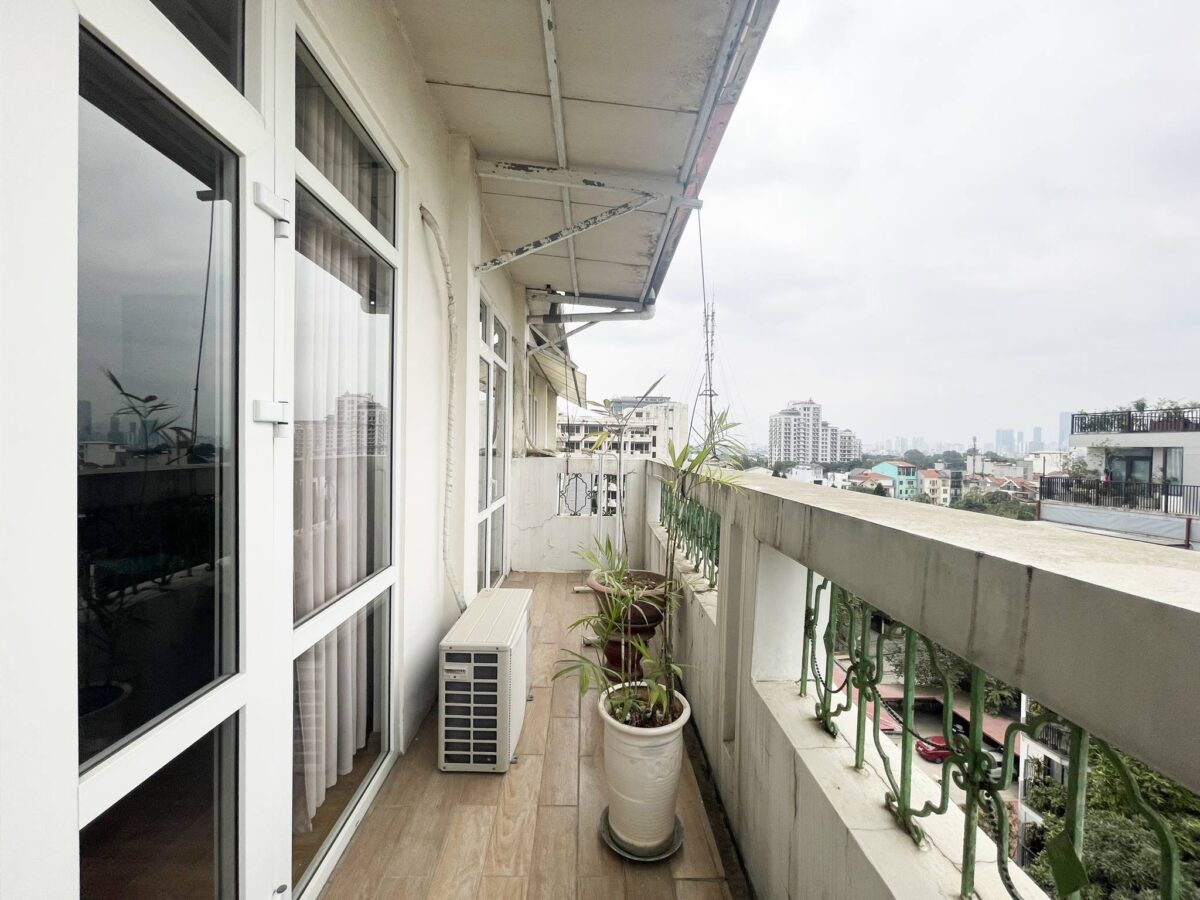 Cozy 2BDs apartment for rent in Lane No. 06, Dang Thai Mai Str (12)