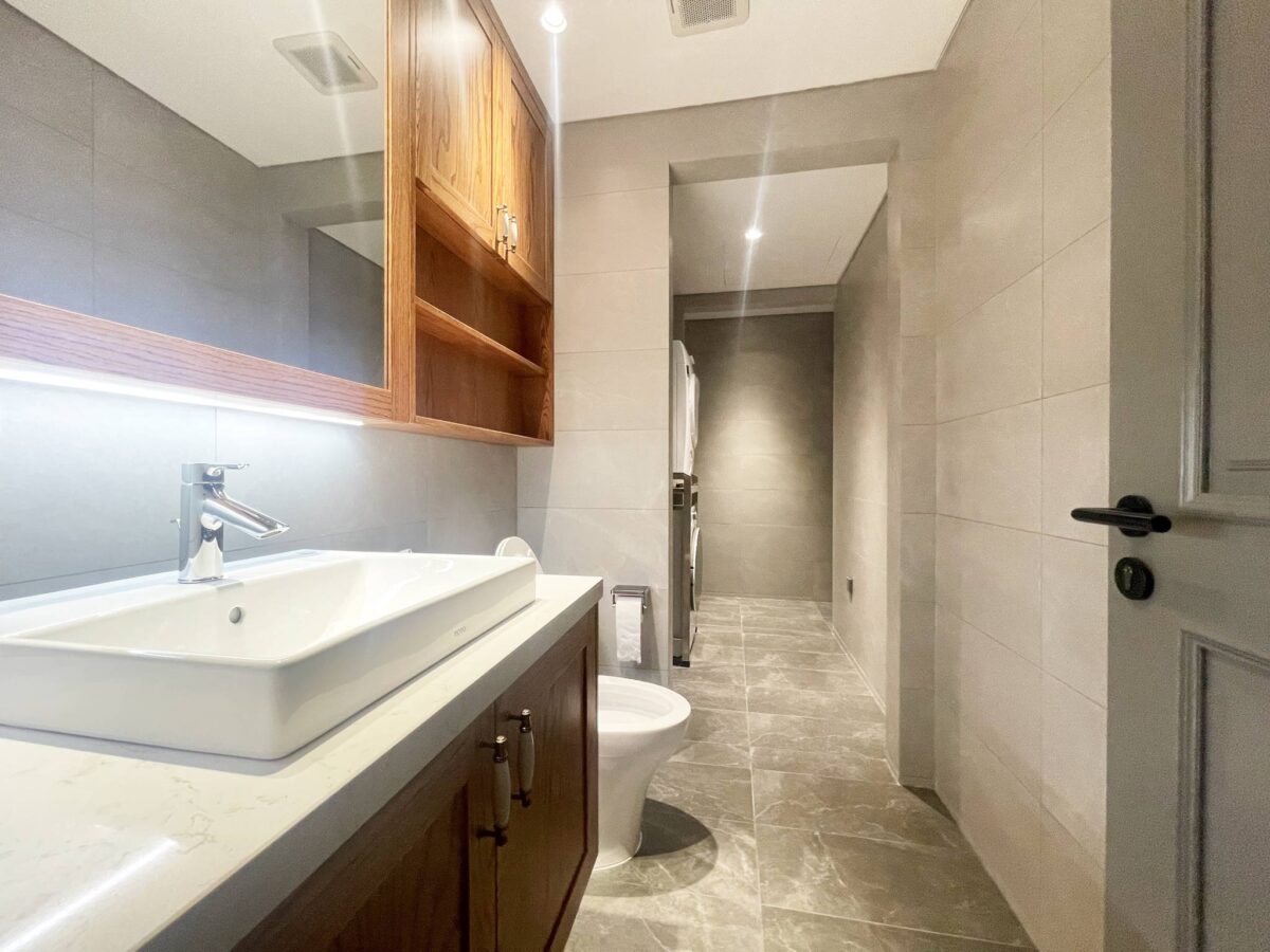 High-class 2BDs serviced apartment in Westlake for rent (13)