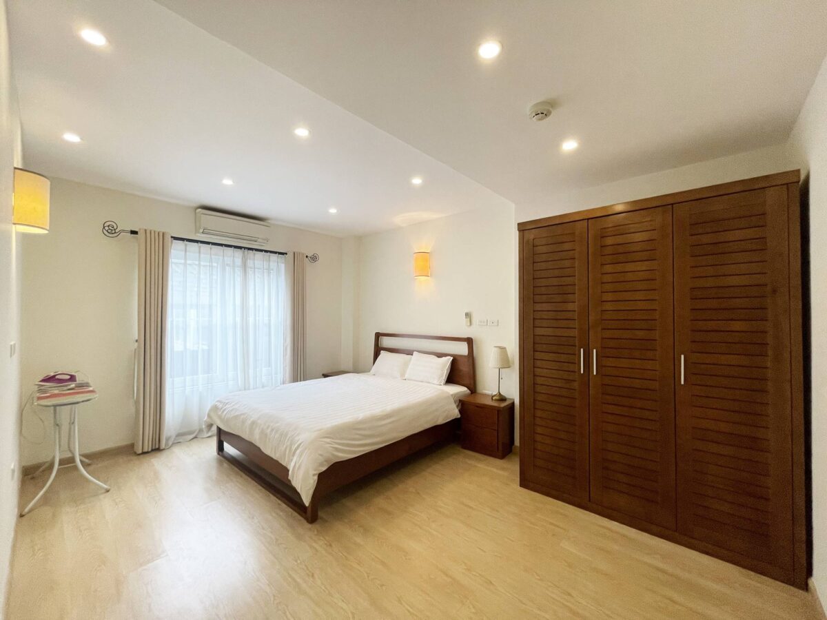 Pretty 3BHK apartment for rent in Lane No. 67 To Ngoc Van Str (12)