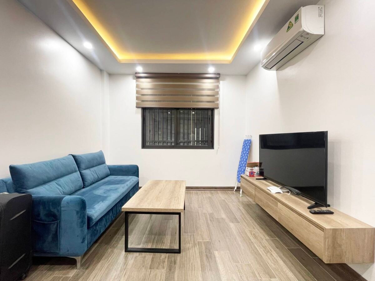 Splendid 1BD serviced apartment for rent in lane 20 Tay Ho Street (1)