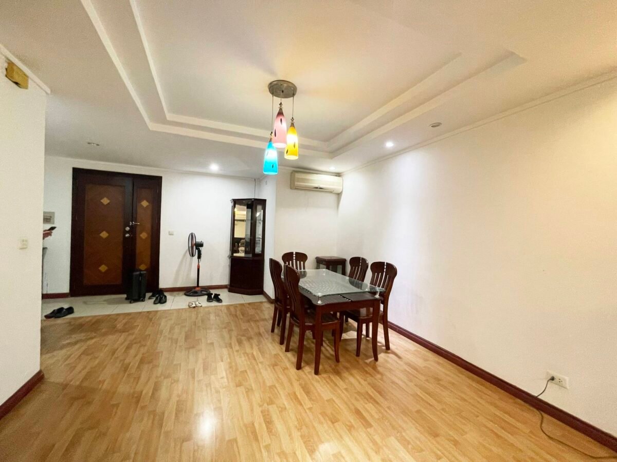 Traditional-style apartment to rent in G3 Ciputra (2)