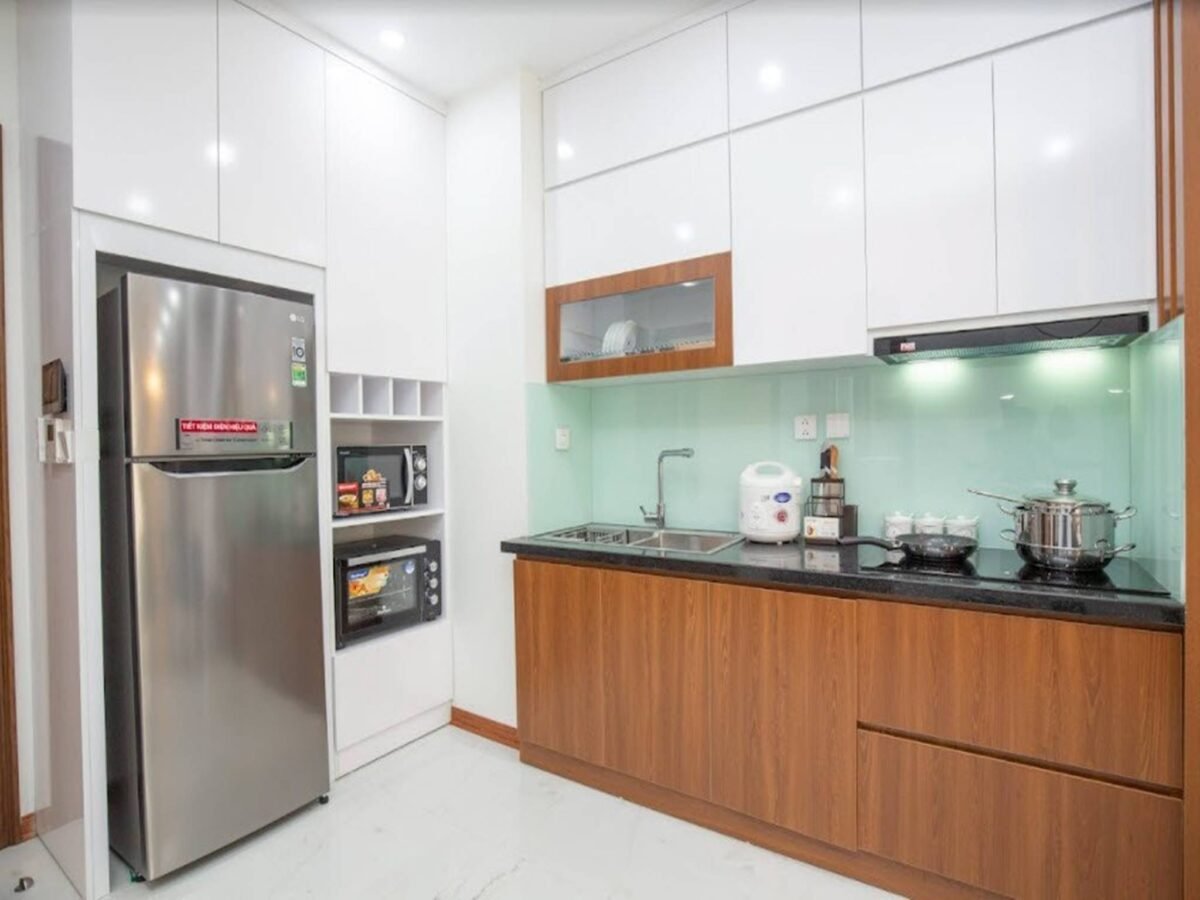 Vibrant apartment for rent in Lane 11, To Ngoc Van Str (20)