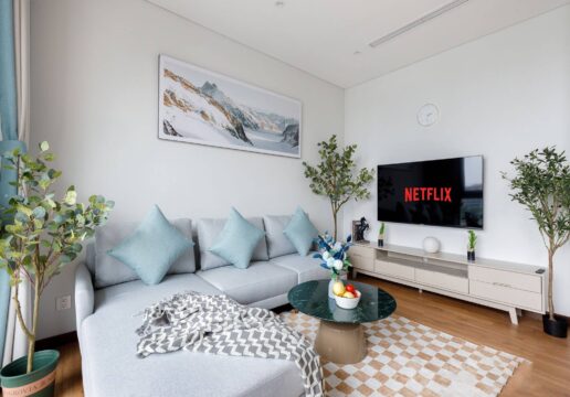 Beautiful artistic Westlake apartment for rent in Tu Hoa Street (1)