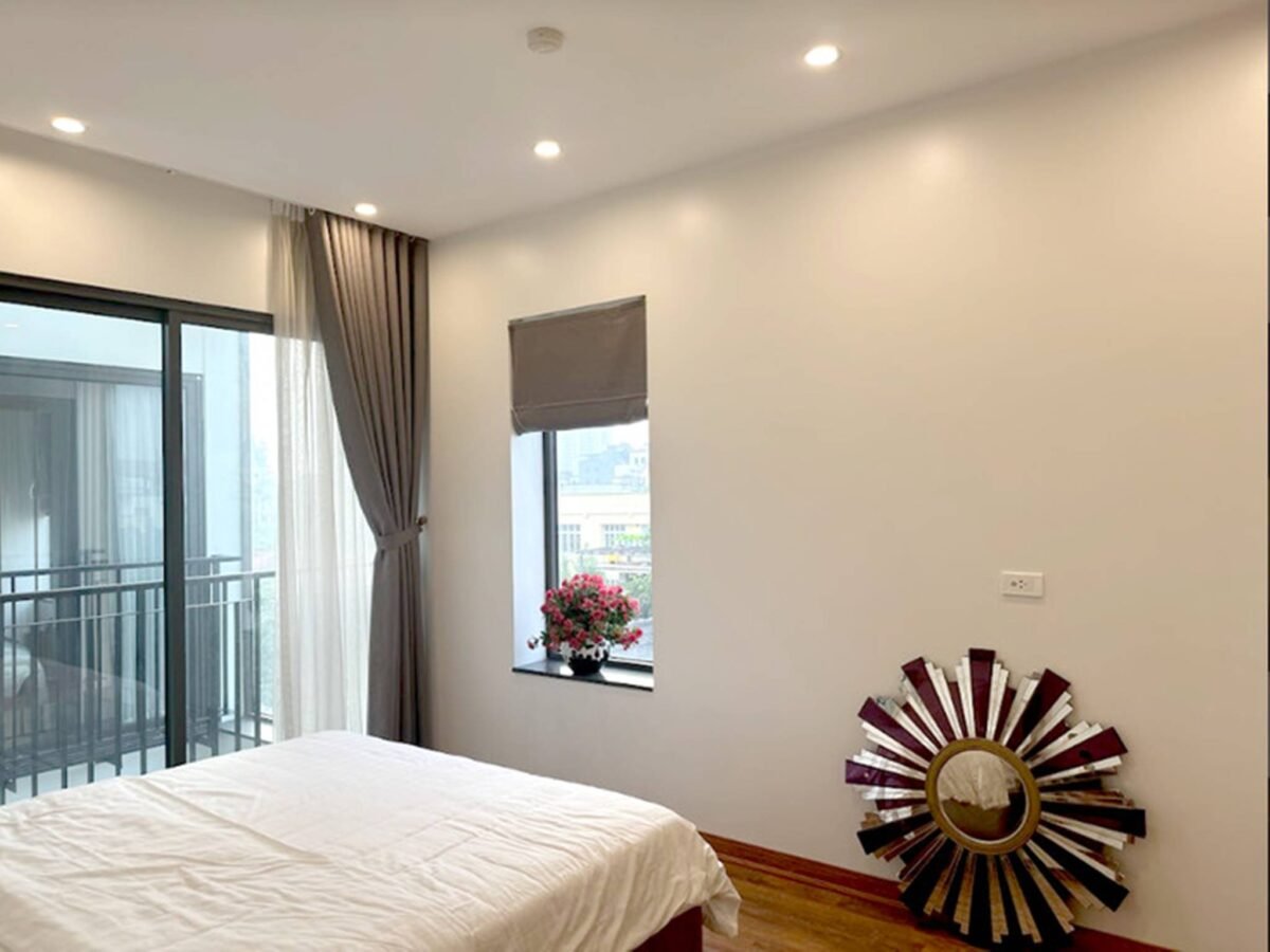 Bright 2BDs serviced apartment in Trinh Cong Son Street for rent (10)