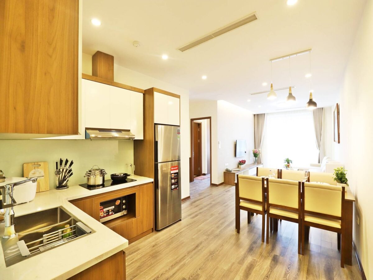 Charming 2 bedrooms in Tay Ho apartment for rent (10)