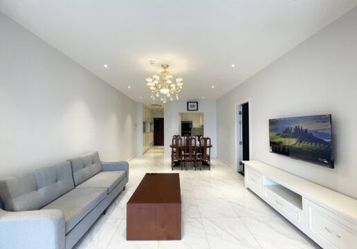 Excellent lakeview 2BDs apartment in El Dorado for rent (1)