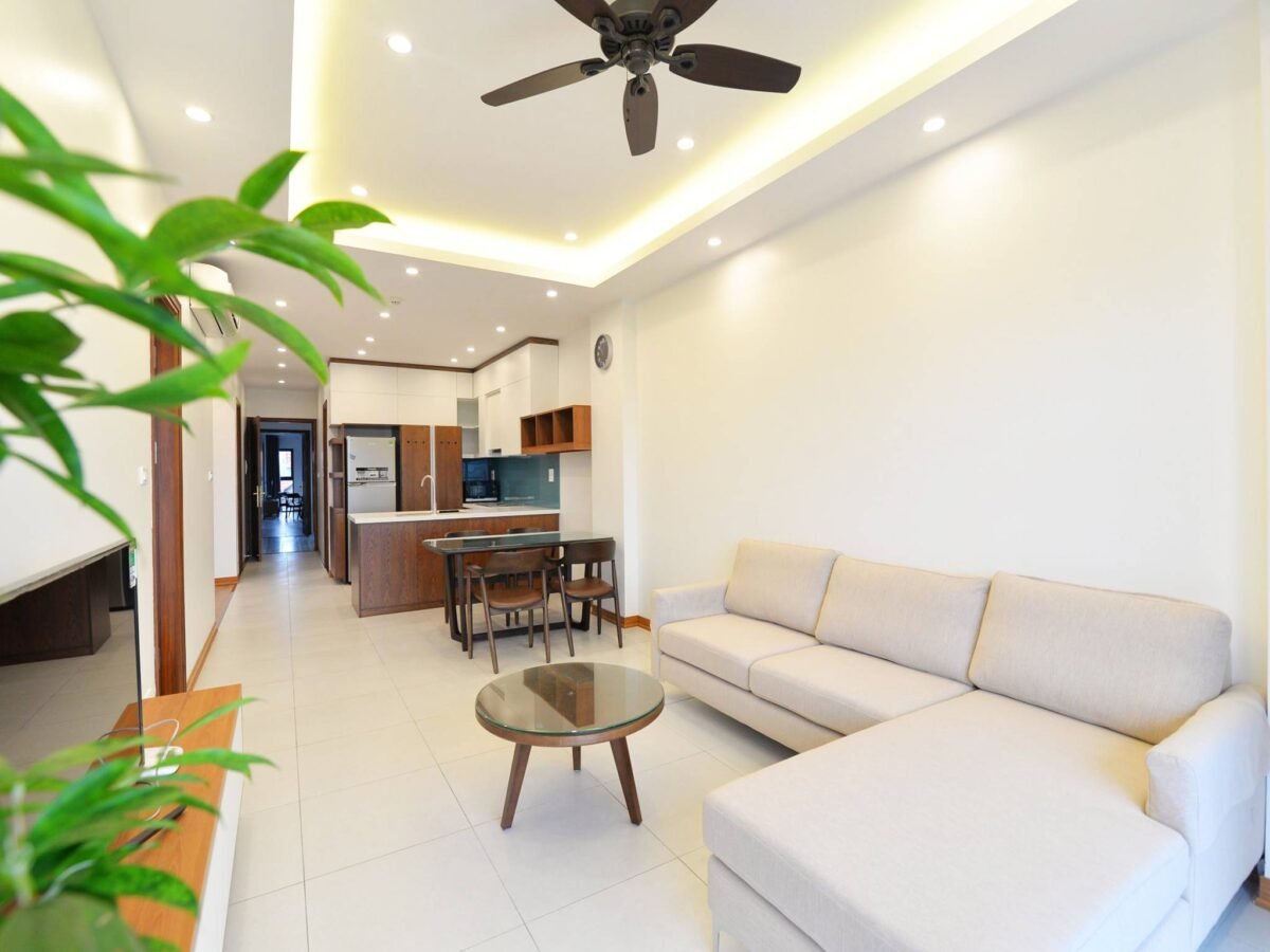 Lovely 2-bedroom apartment for rent in Trinh Cong Son, Tay Ho area (1)