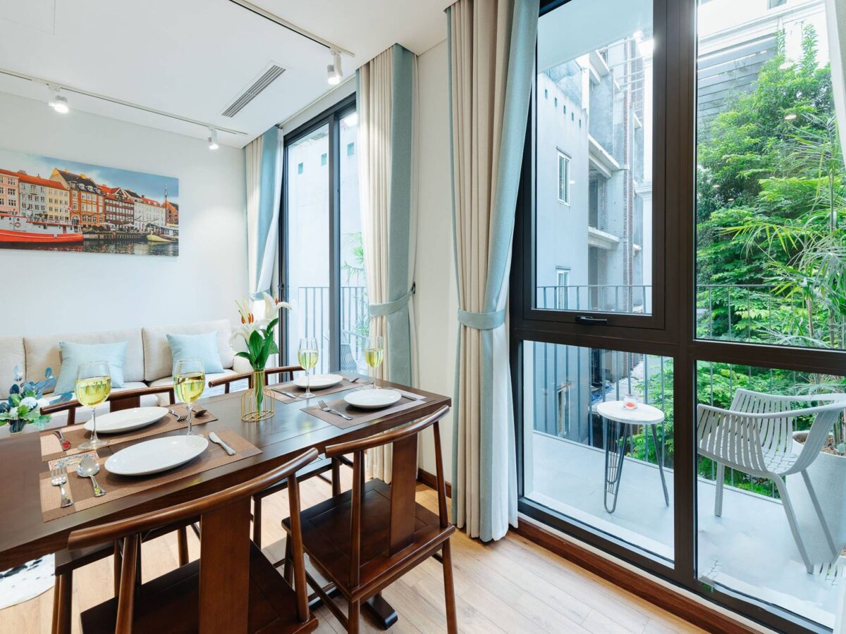 Lovely 2-bedroom apartment in Westlake Tay Ho for rent (7)