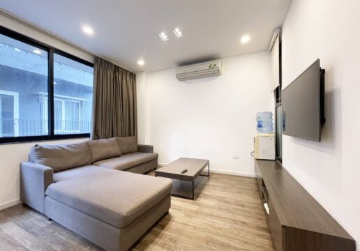 Reasonable pricing 2BDs apartment for rent in Lane 32 To Ngoc Van (1)
