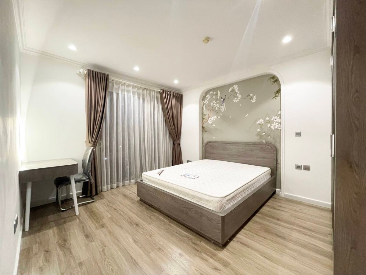 Beautiful 3-bedroom apartment for rent in L1 Ciputra (13)