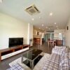 Big 3-bedroom apartment with beautiful lakeview in Quang An, Tay Ho for rent (5)