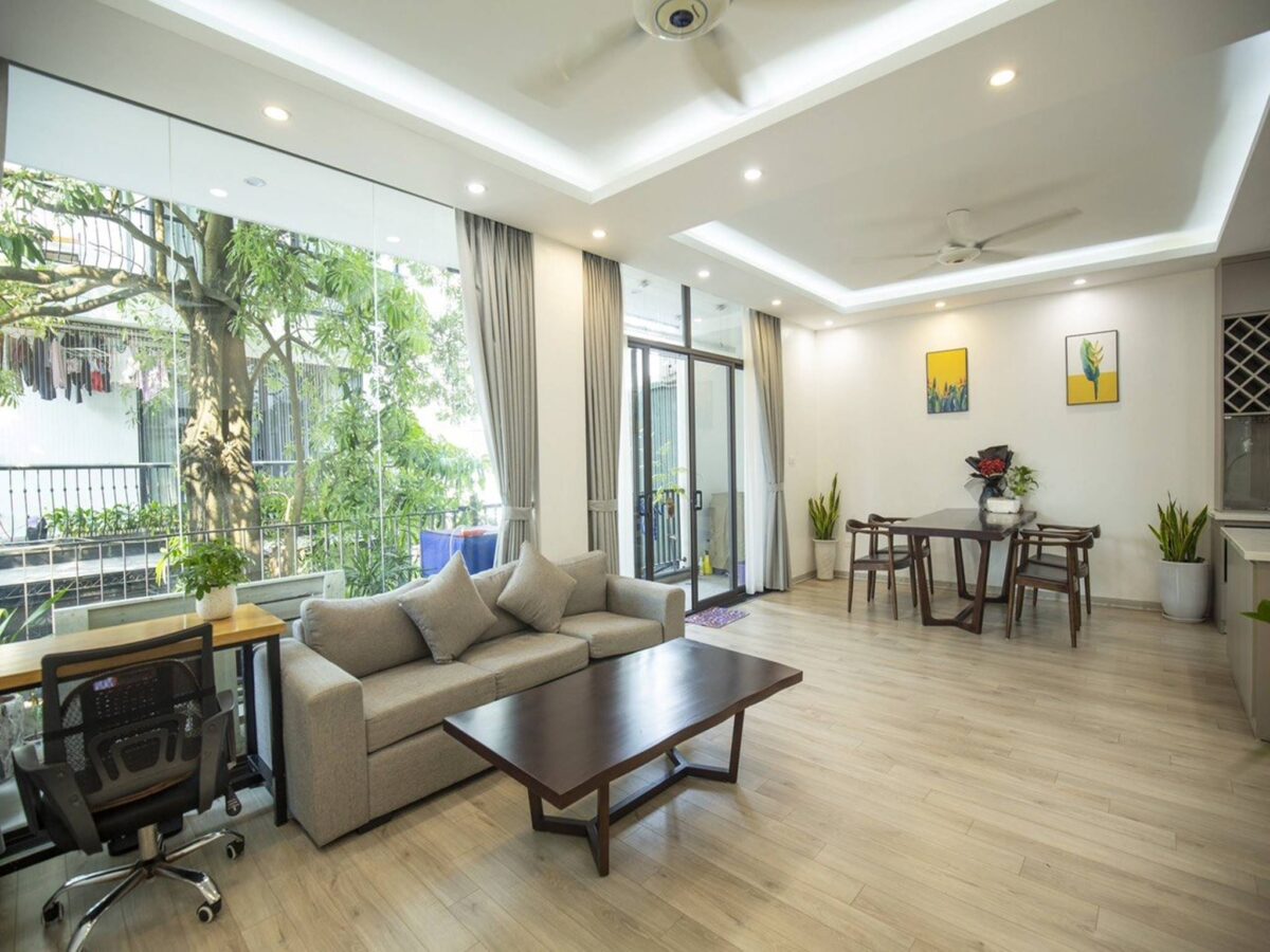 Fresh 2BDs apartment for rent in Tu Lien, Tay Ho, Hanoi (5)