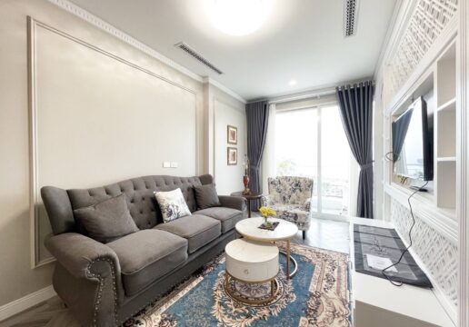 Luxurious 2BHK apartment with lake view for rent on Xuan Dieu street (1)