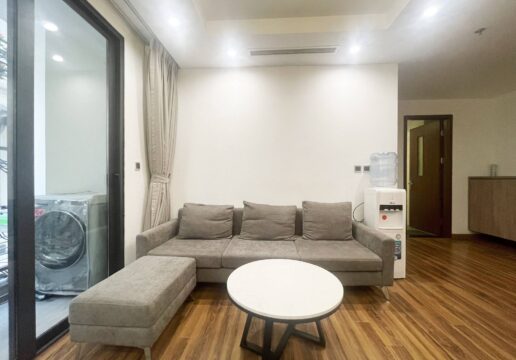 Spacious 2-bedroom serviced apartment in Tu Hoa, Tay Ho, Hanoi for rent (1)
