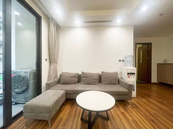 Spacious 2-bedroom serviced apartment in Tu Hoa, Tay Ho, Hanoi for rent (1)