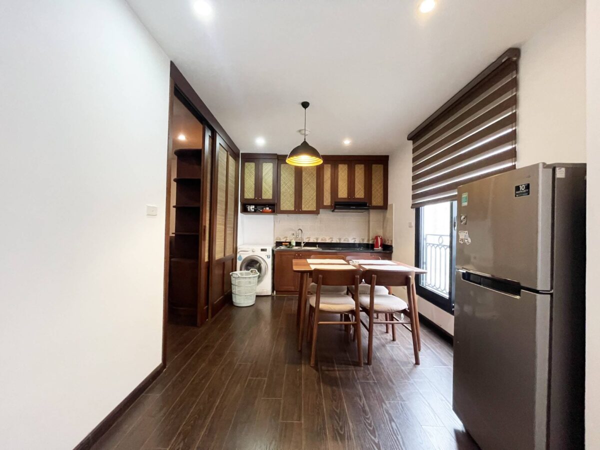 Well renovated 2BDs apartment for rent in Xuan Dieu, Tay Ho, Hanoi (8)