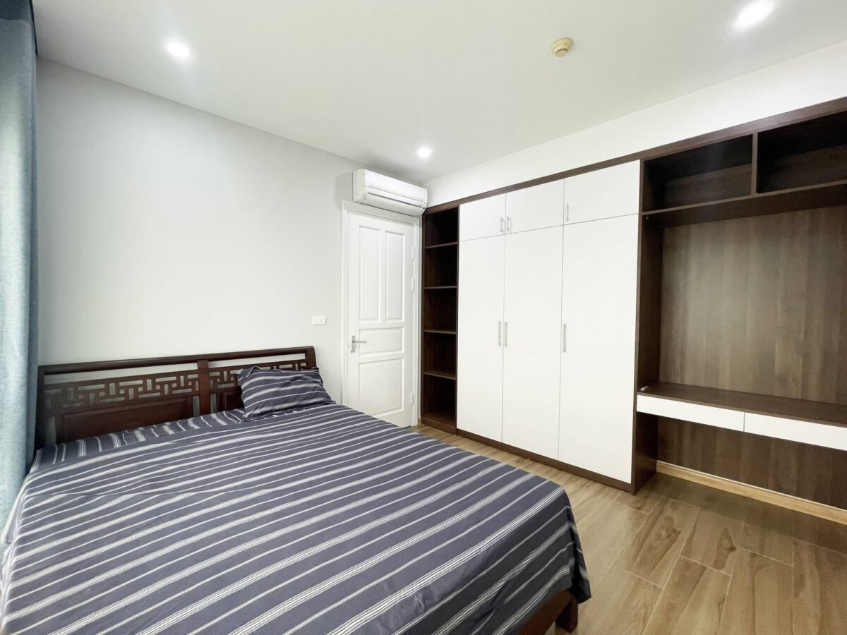 Brand new and spacious 4-bedroom apartment in P1 Ciputra for rent (29)