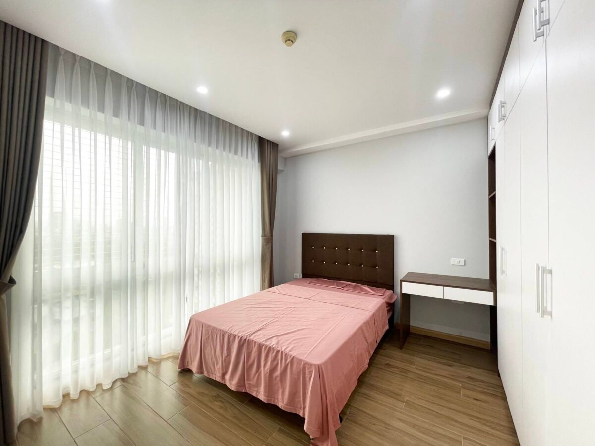 Brand new and spacious 4-bedroom apartment in P1 Ciputra for rent (30)
