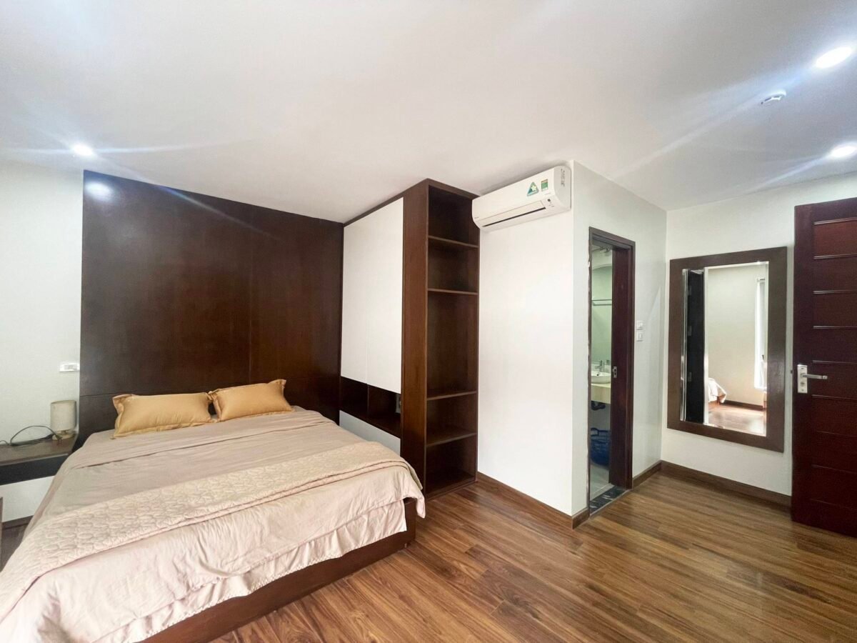 Bright 2-bedroom apartment for rent in To Ngoc Van Str (11)