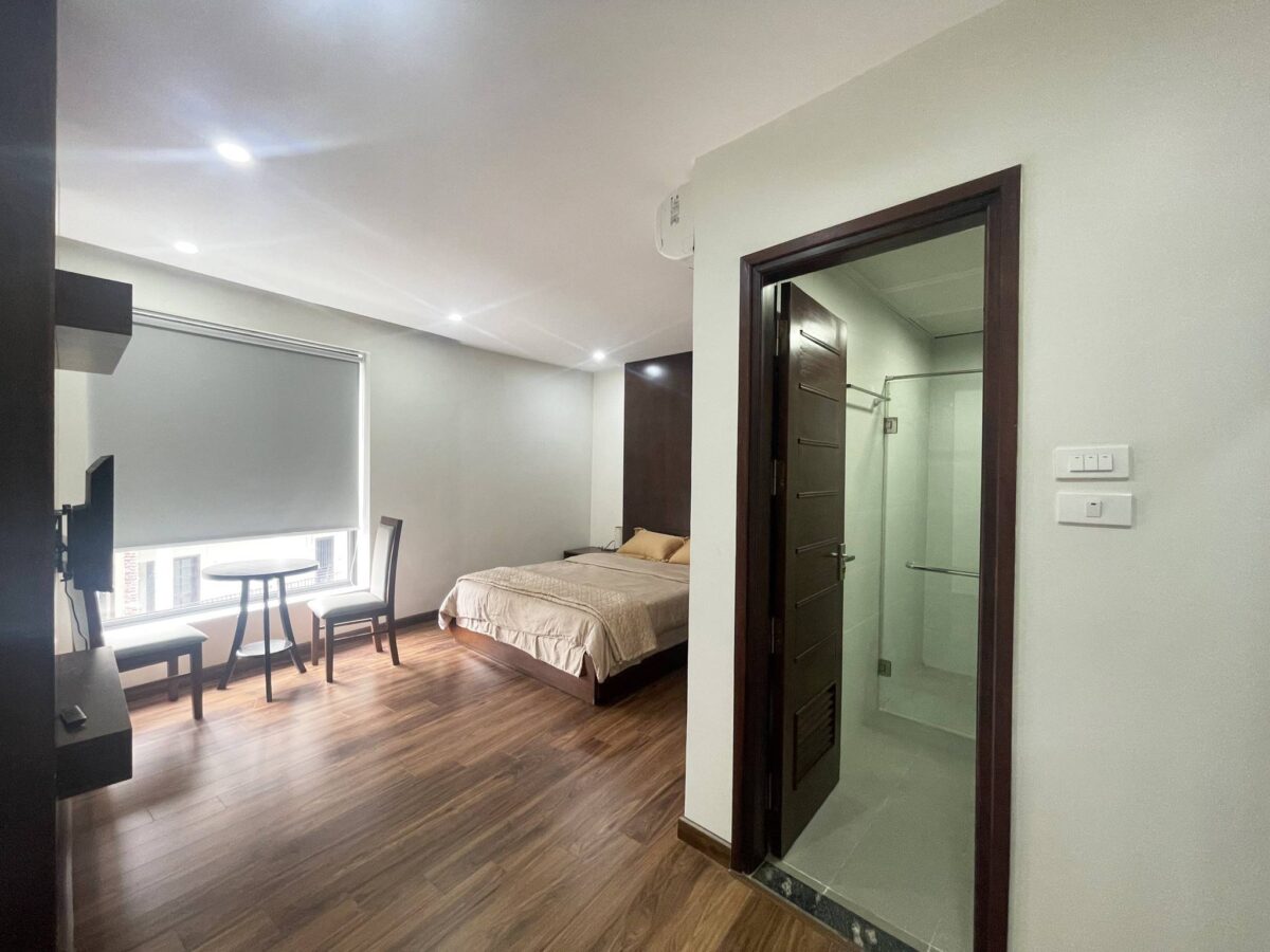 Bright 2-bedroom apartment for rent in To Ngoc Van Str (8)