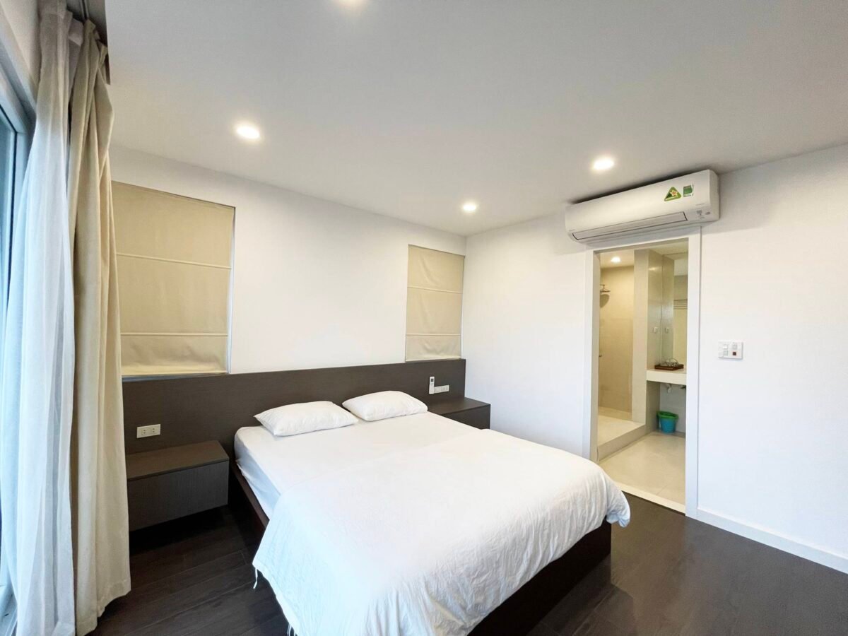 Exclusive 2 bedrooms in To Ngoc Van for rent (7)
