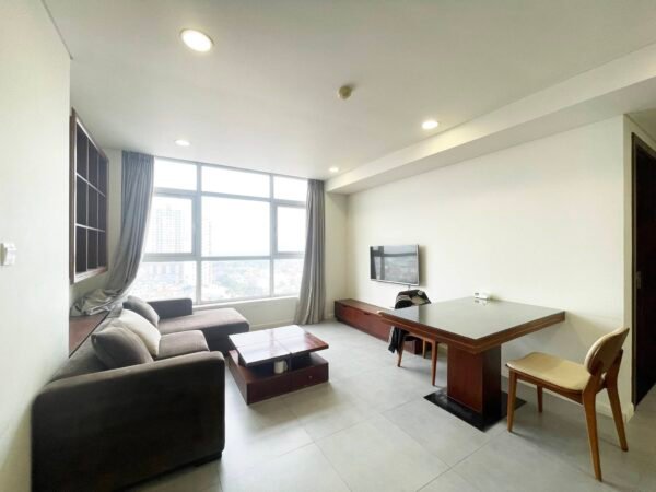 Fully furnished 2BDs apartment for rent at Watermark with very cheap price (1)