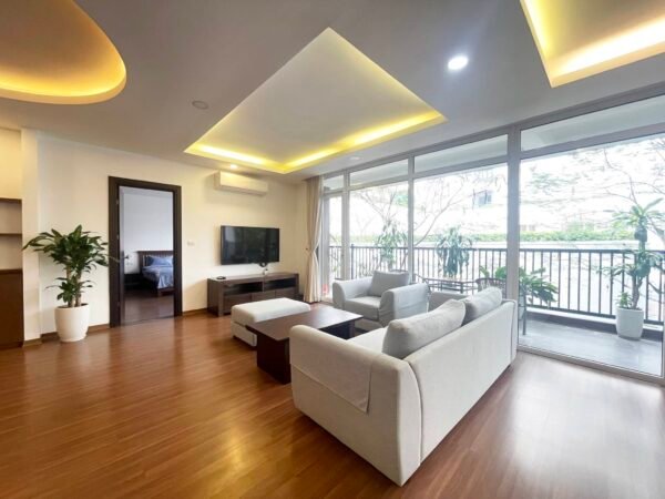Super spacious 200m2 apartment for rent in Tu Hoa, near Sheraton Hanoi (1)