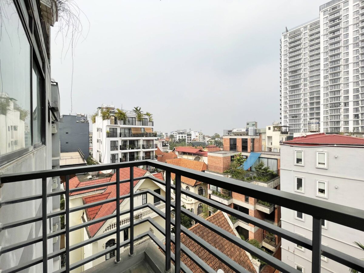 Very airy 2-bedroom serviced apartment for rent in Tay Ho street, Westlake Hanoi (17)