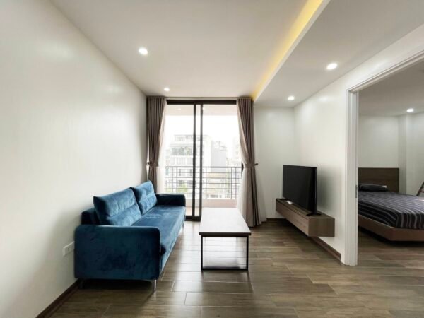 Very airy 2-bedroom serviced apartment for rent in Tay Ho street, Westlake Hanoi (2)