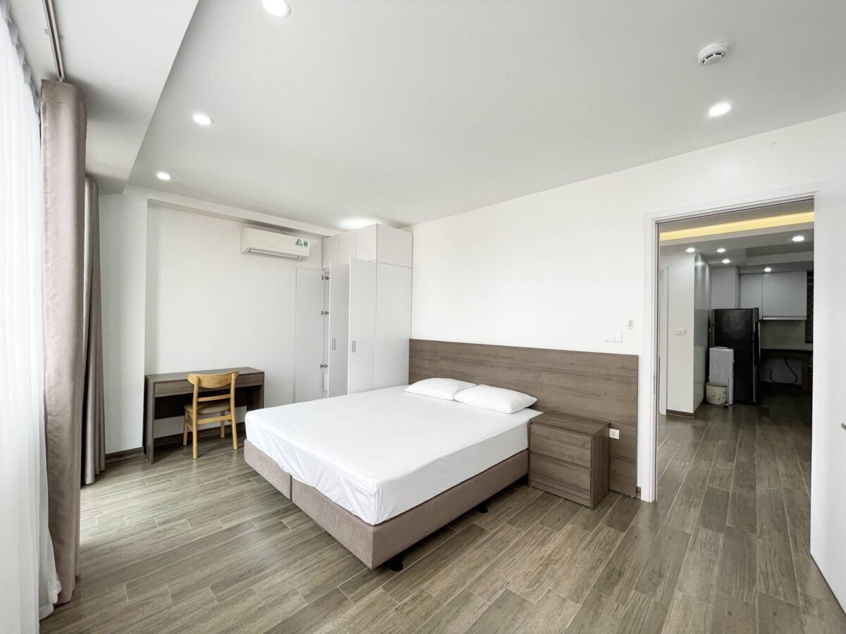 Very airy 2-bedroom serviced apartment for rent in Tay Ho street, Westlake Hanoi (9)