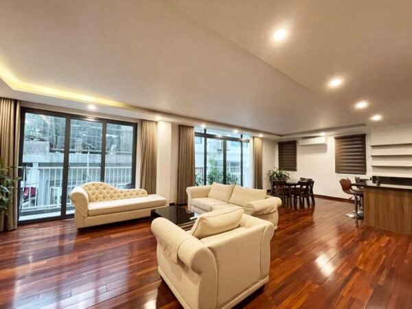 Contemporary Living in Hanoi's Quang Khanh Luxurious duplex apartment for rent (2)